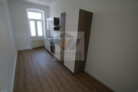 Sie suchen etwas Modernes? 2-Raum Wohnung mit neuer Einbauküche und neuem Boden! - Foto 4