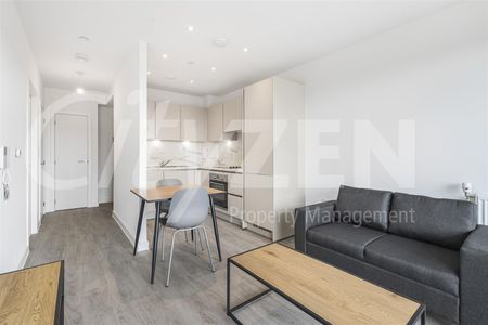 Pullman House, Wembley Park Gardens, Wembley, London - Photo 3