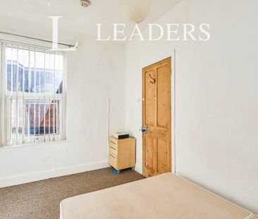 2 bedroom house to rent Spring Street, Derby, DE22 - Photo 2