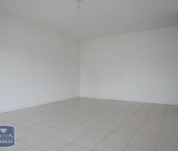 Location Appartement 2 pièces 48m² BETHUNE 62400 - Photo 2