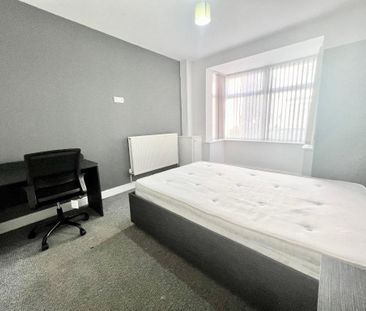 4 bedroom house share to rent - Photo 4