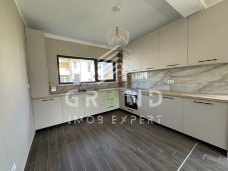 OPORTUNITATE!Casă individuală | 4 camere | 3 băi | Garaj - Photo 3