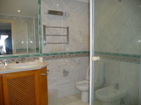 Ground Floor Apartment in Monte Halcones - Photo 4