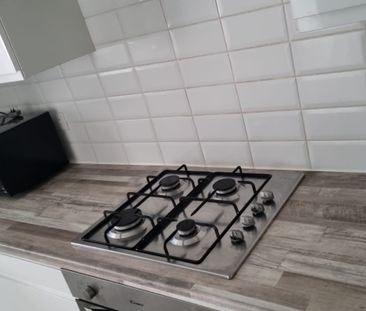 Beautiful room available near Middlesex University - Photo 6