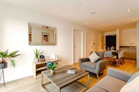 Stylish one bedroom apartments in the prestigious Allegro Development. - Photo 5