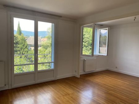 Location Appartement 3 pièces 66m² CHAMBERY 73000 - Photo 3
