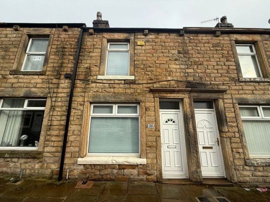 Alexandra Road, Lancaster - Photo 1