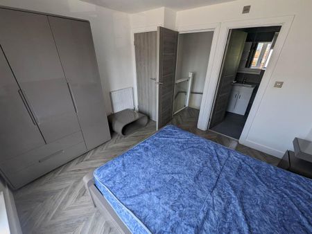 2 bedroom house to rent - Photo 3