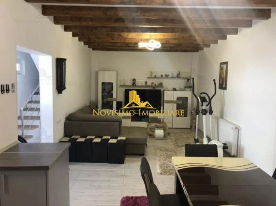 NOVISIMO-IMOBILIARE: CASA DE INCHIRIAT - Photo 1