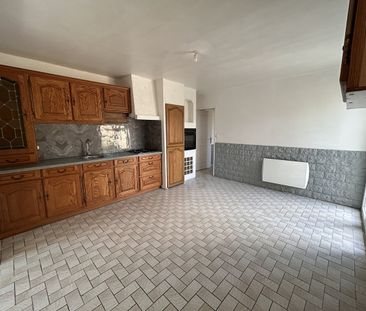 Location Maison 4 pièces 97m² - Photo 3