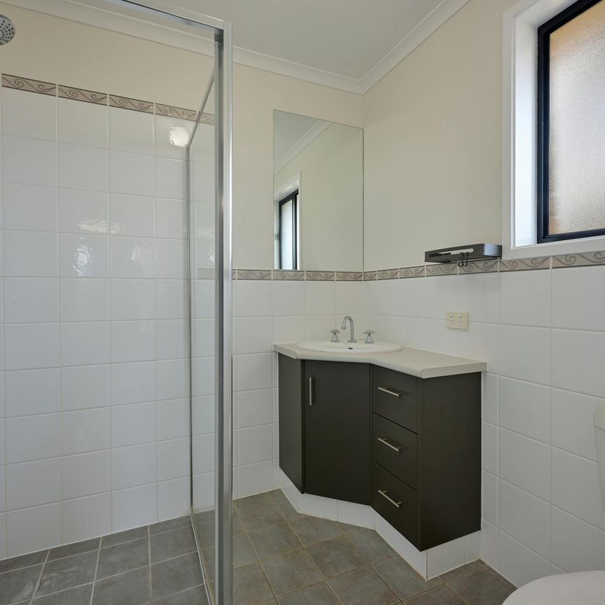 8 Hanley Street - Photo 1