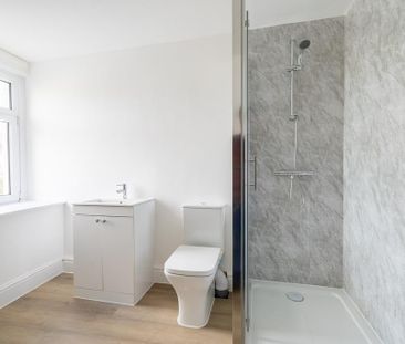 2 bedroom apartment to rent - Photo 6