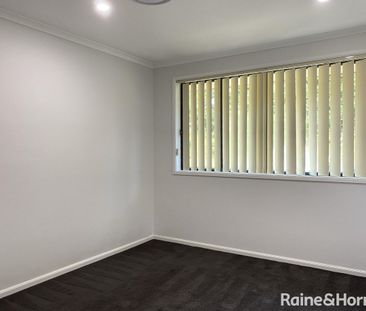 SPACIOUS 3 TOWNHOUSE - Photo 3