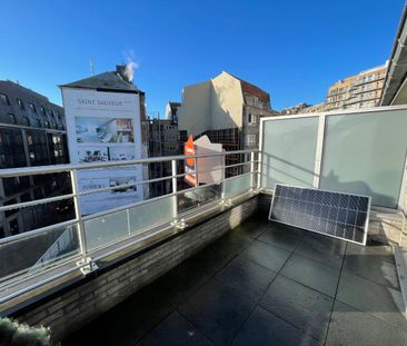 Duplexappartement met zonnig terras in het bruisend centrum van Bla... - Foto 2