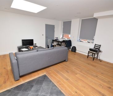 High Street, Exeter, Devon, EX4 - Photo 1