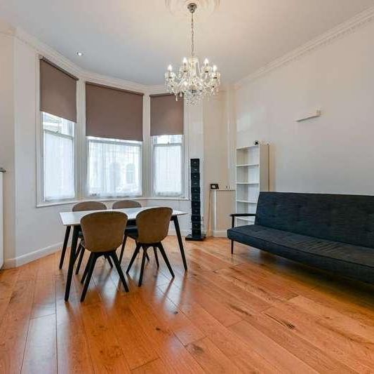 Bolingbroke Road, London, Brook Green, W14 - Photo 1