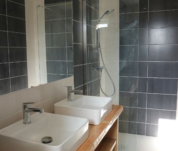 Location Appartement 4 pièces 75m² - Photo 3
