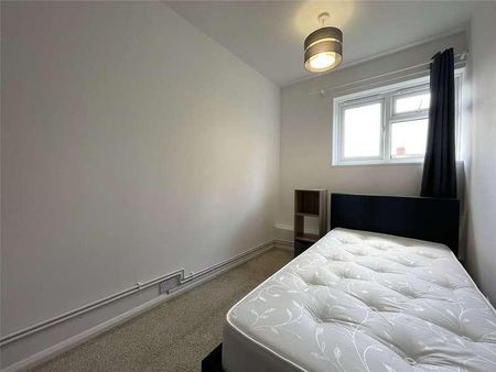 Mulberry Close, Exeter, EX1 - Photo 4