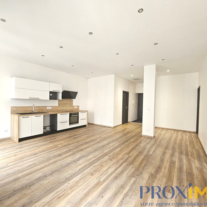 Location Appartement 3 pièces 80m² VOIRON 38500 - Photo 1