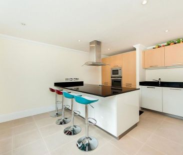 4 bedroom maisonette to rent - Photo 6