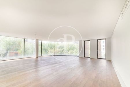 4 bedroom luxury Flat for rent in Madrid, Autonomous Region of Madrid - Photo 2
