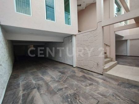 Renta Casa Remodelada Satelite Naucalpan 11243 - Photo 2