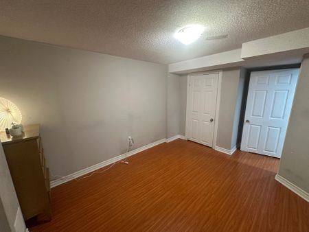 For Lease - 33 Kenborough Court Unit# Bsmt, Markham, Ontario - Photo 2
