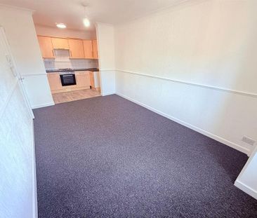 1 bedroom apartment to rent - Photo 4
