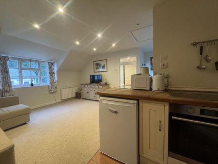 1 bedroom flat to rent - Photo 4