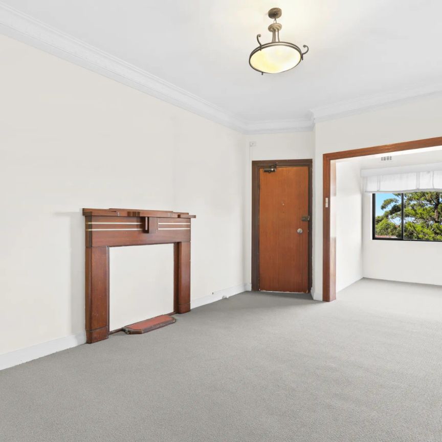 2/8 Mount Street, Coogee. - Photo 1