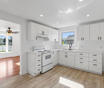 For Lease - 270 Main Street Unit# Front, Southwest Middlesex, Ontario - Photo 6