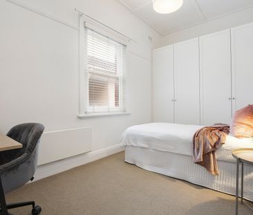 5/13 Loch Street, St Kilda West VIC 3182 - Apartment For Rent | Domain - Photo 6