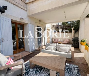 Maison familiale de caractère avec piscine et jardin arboré - Photo 4