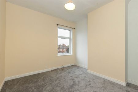 Wolseley Road, Newcastle, Staffordshire, ST5 - Photo 4