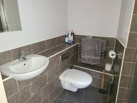 1 bedroom apartment to rent - Photo 5