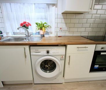 Studio Flat, St. Michael's Terrace, N22 - Photo 5