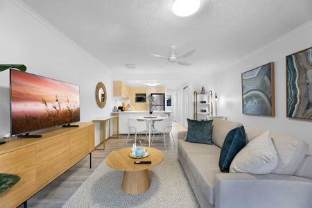17/20-26 Illawong Street, Surfers Paradise QLD 4217 - House For Rent - $680 | Domain - Photo 4