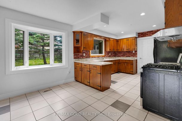 For Lease - 3 Cedar Grove Road, Mono, Ontario - Photo 1