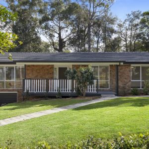 Renovated Family Home In Ideal Location - Photo 2