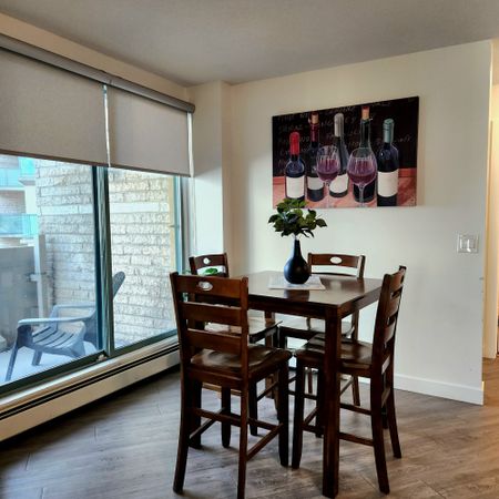 813, 1121 6 Ave, SW, Calgary, AB - Photo 4
