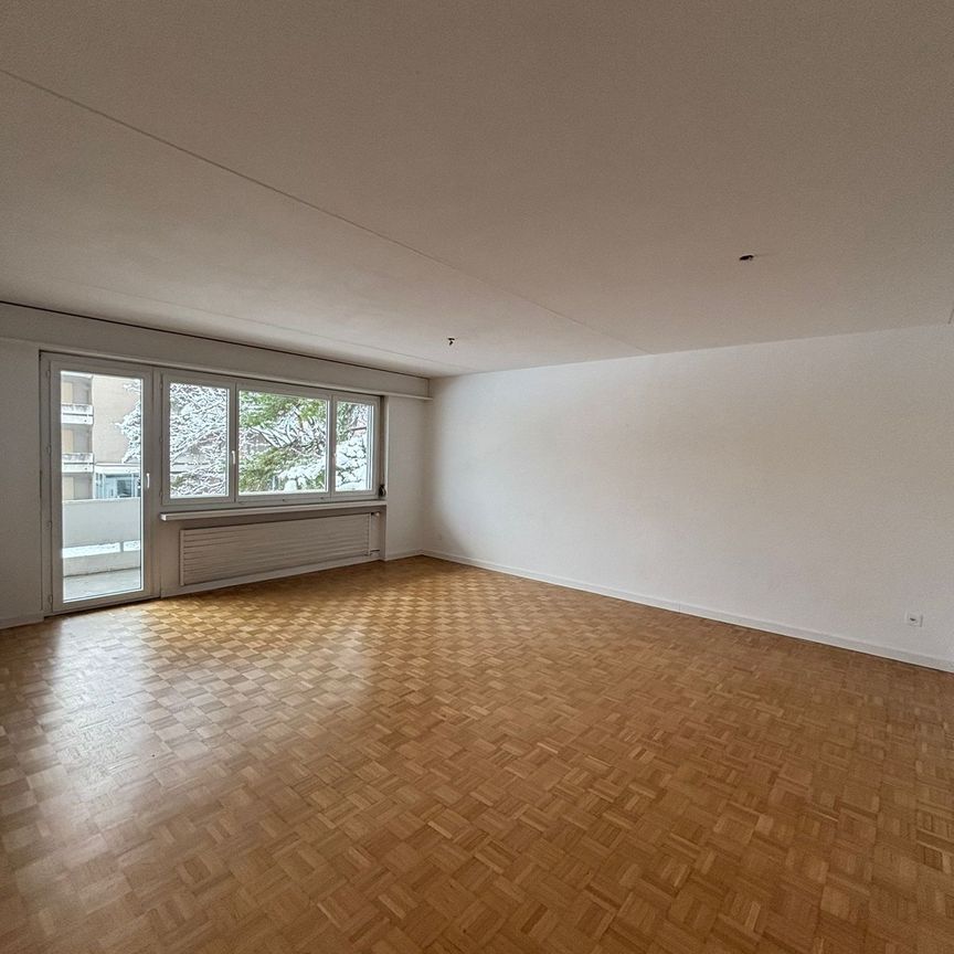 Helle und zentrale Wohnung in Mels - Photo 1