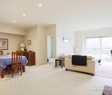 109/26 Queens Road, Melbourne - Photo 1