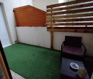 Appartement 2 pièces 45m2 MARSEILLE 14EME 773 euros - Photo 2