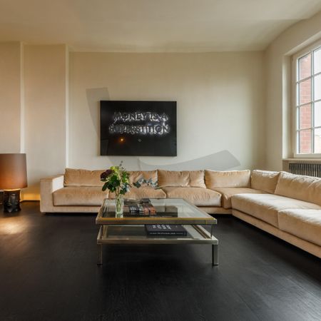 Designed for Living - Photo 4