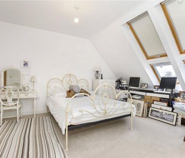 3 bedroom semi-detached house to rent - Photo 6