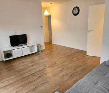 2 Zimmer Küche Diele Bad in 51469 Bergisch Gladbach - Photo 4