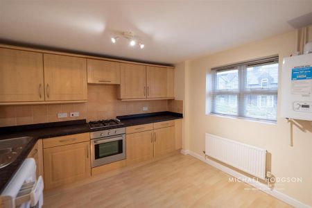 2 bedroom apartment to rent - Photo 3