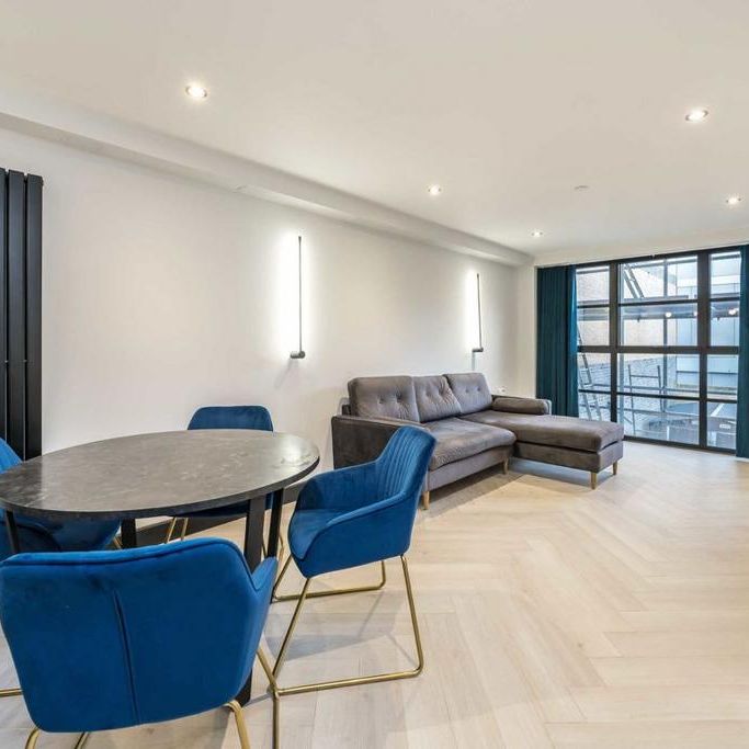 2 bedroom flat to rent - Photo 1