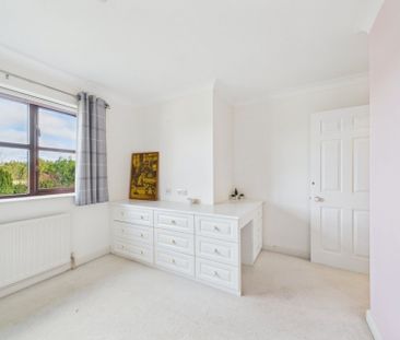 Hythe End Road, Wraysbury, Staines-upon-Thames,TW19 - Photo 4