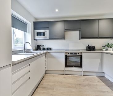 3 Bed Semi-Detached House, Ravenscroft Road, S13 - Photo 5